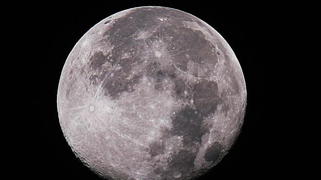 ¿A qué huele la Luna?