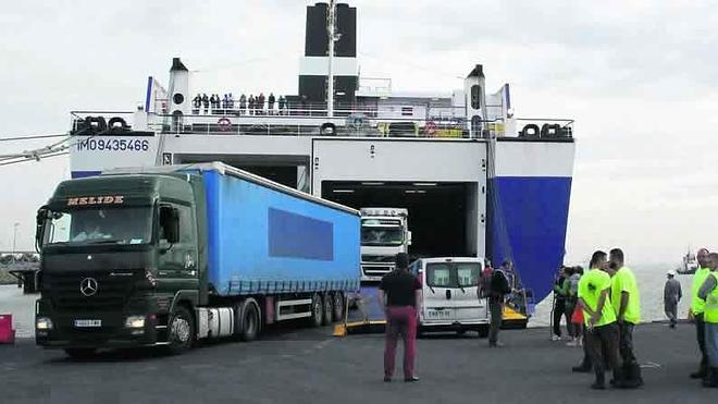 18.000 camiones vuelven a la carretera