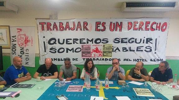 Tania González dona parte de sueldo a la Asamblea de Trabajadores en Lucha de Asturias