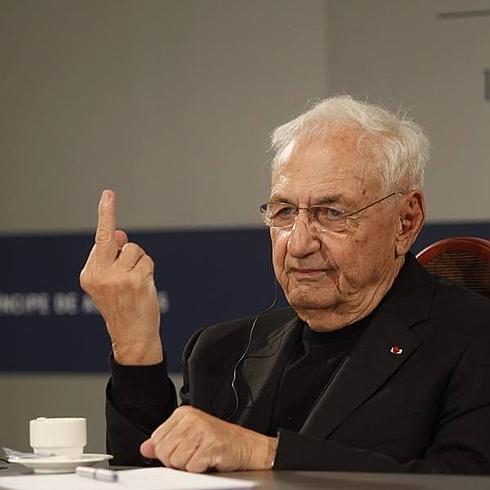 «Señor Gehry, ¿es su obra arquitectura espectáculo?»