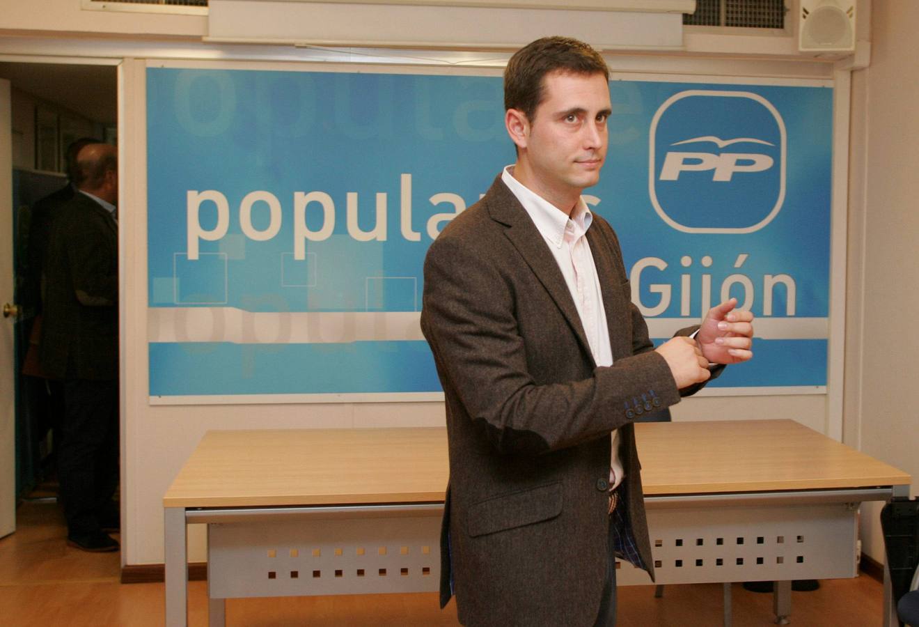 El PP de Gijón entrevistará a todos los militantes que lo deseen para formar la lista electoral