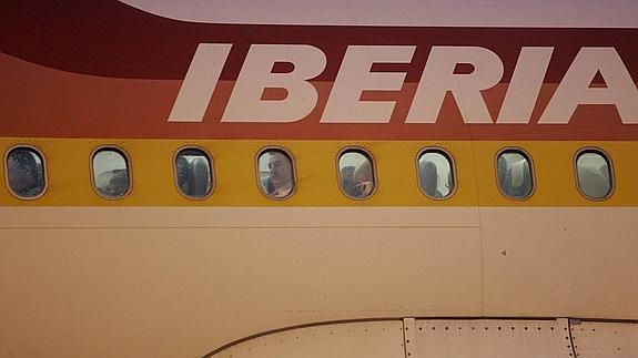 Iberia sacará una nueva tarifa para ir de Asturias a Madrid por 69 euros