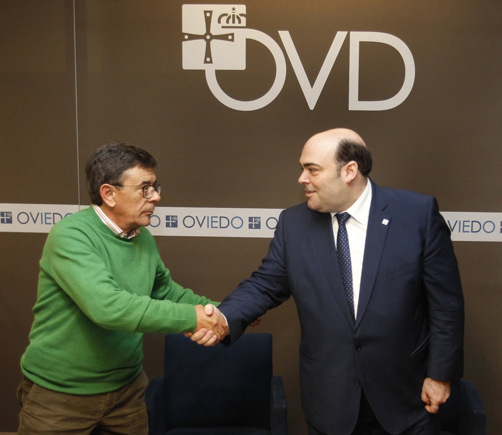 PP e IU reeditan su pacto presupuestario a cuatro meses de las elecciones locales