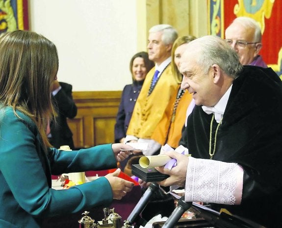 Premio en España, billete para Chile