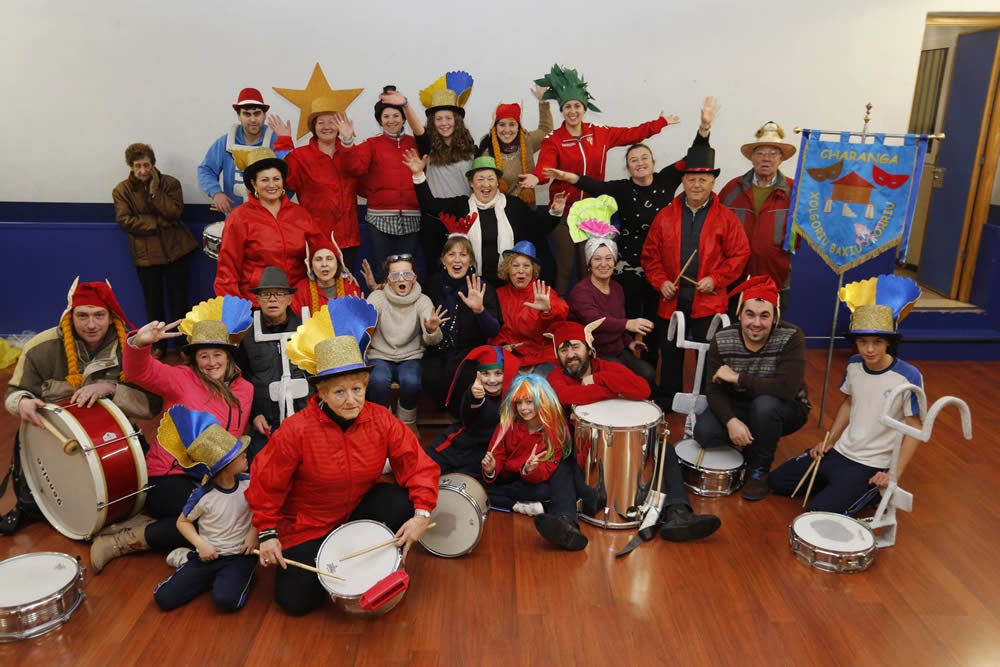 Jolgorio en homenaje a Maruja