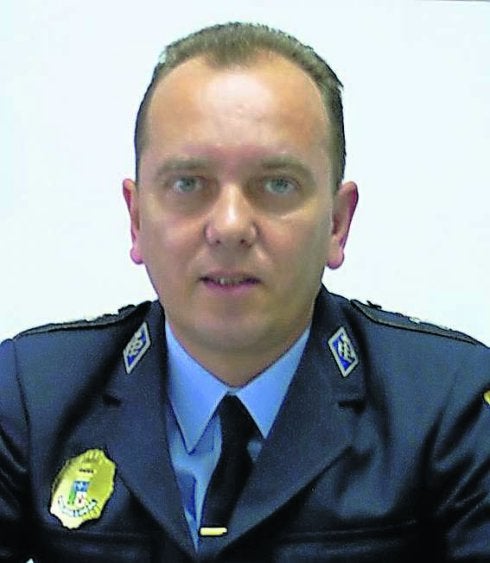 Las bases socialistas de Sama proponen al jefe de la Policía Local para diputado regional