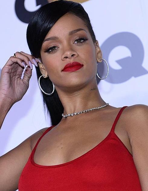Rihanna estrena su nueva canción 'Towards the sun'