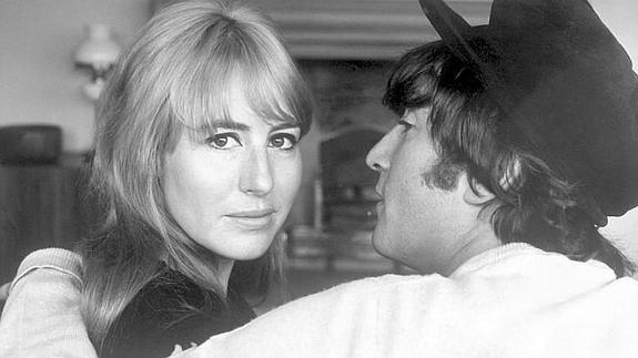 Muere a los 75 años Cynthia Powell, la primera mujer de John Lennon