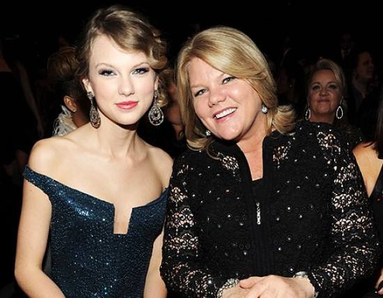 Taylor Swift y la emotiva carta de la estrella sobre su madre, enferma de cáncer