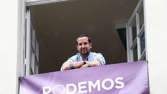 «La decisión de Monedero es personal, no recibió presiones del partido»