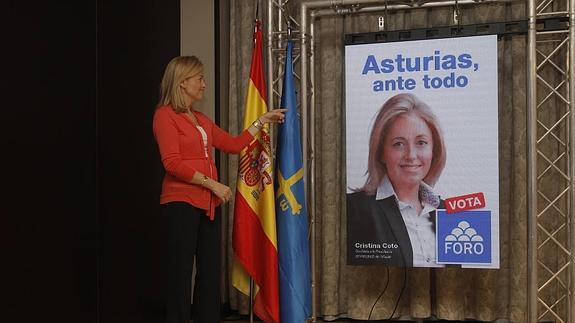 Coto defiende que Foro está «limpio» y hará una campaña «distinta» frente al «teatro» de PP y PSOE