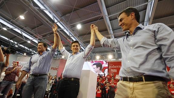 Pedro Sánchez reivindica a Asturias como «bastión» de las políticas sociales del PSOE