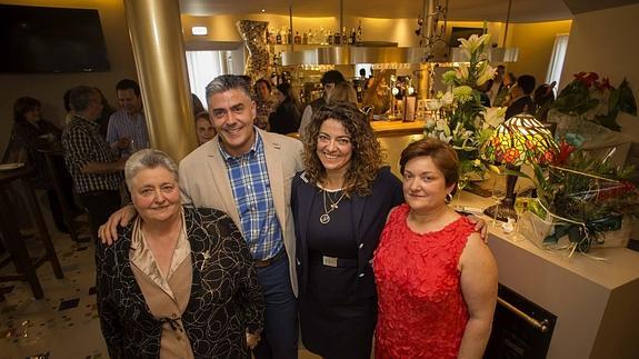 La cocina de las guisanderas de Los Pisones regresa a sus orígenes