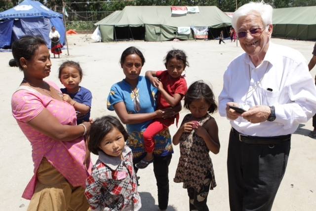 El Padre Ángel desde Nepal: «Esta gente necesita ayuda, mucha y continuada»