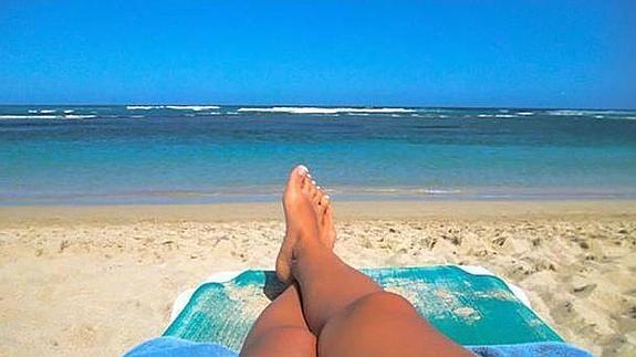 Selfies de piernas femeninas en señal de protesta