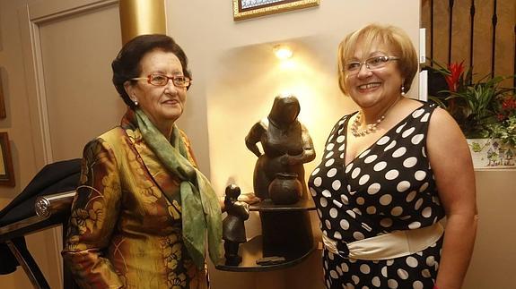 Las Guisanderas premian a Magdalena Alperi