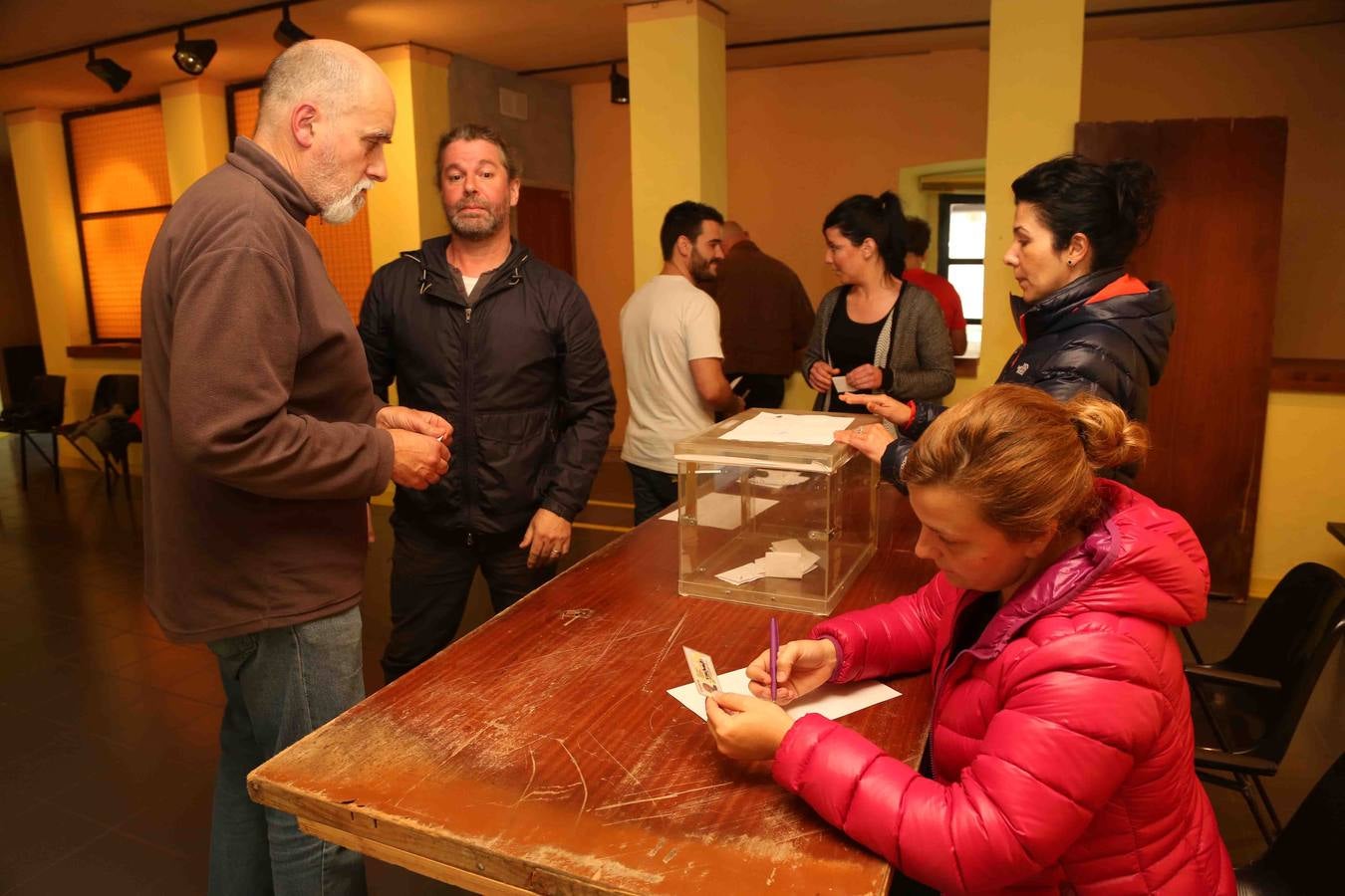 Cabrales, Ponga y Parres, pendientes de las urnas