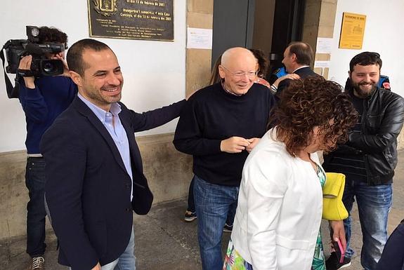 Ángel González recupera para el PSOE la Alcaldía de Siero