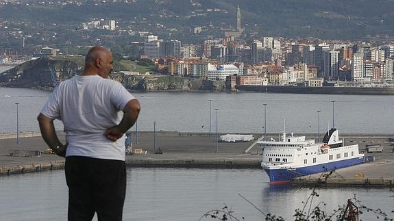 Transportes Riva recibirá la próxima semana el traspaso de la autopista del mar