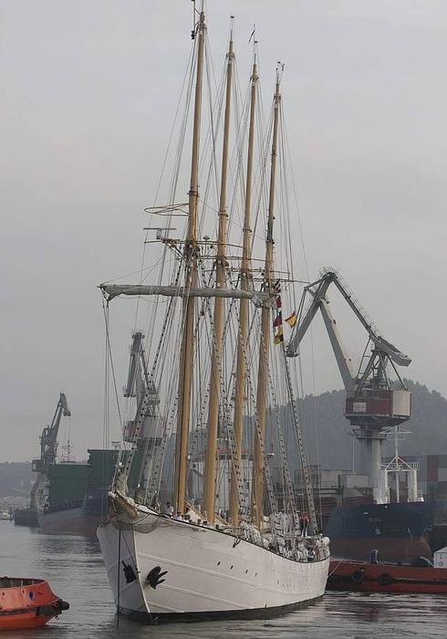 Diez años de enseñanzas a bordo del ‘Creoula’