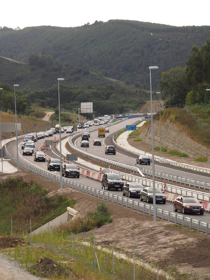 Tráfico prevé unos 100.000 desplazamientos en Asturias durante la Operación '15 de agosto'