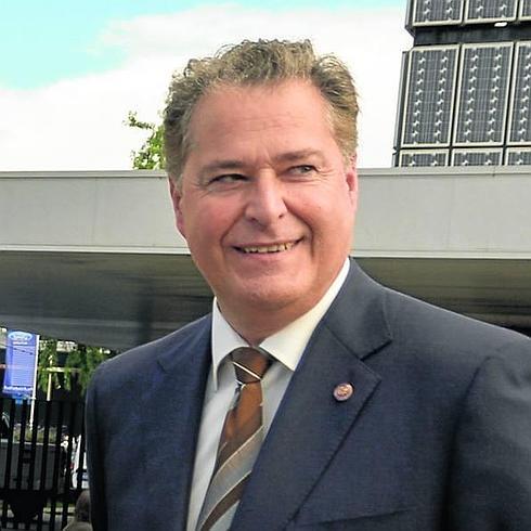 «En la 60 edición tiene que estar Oviedo. Se lo pediré al alcalde»