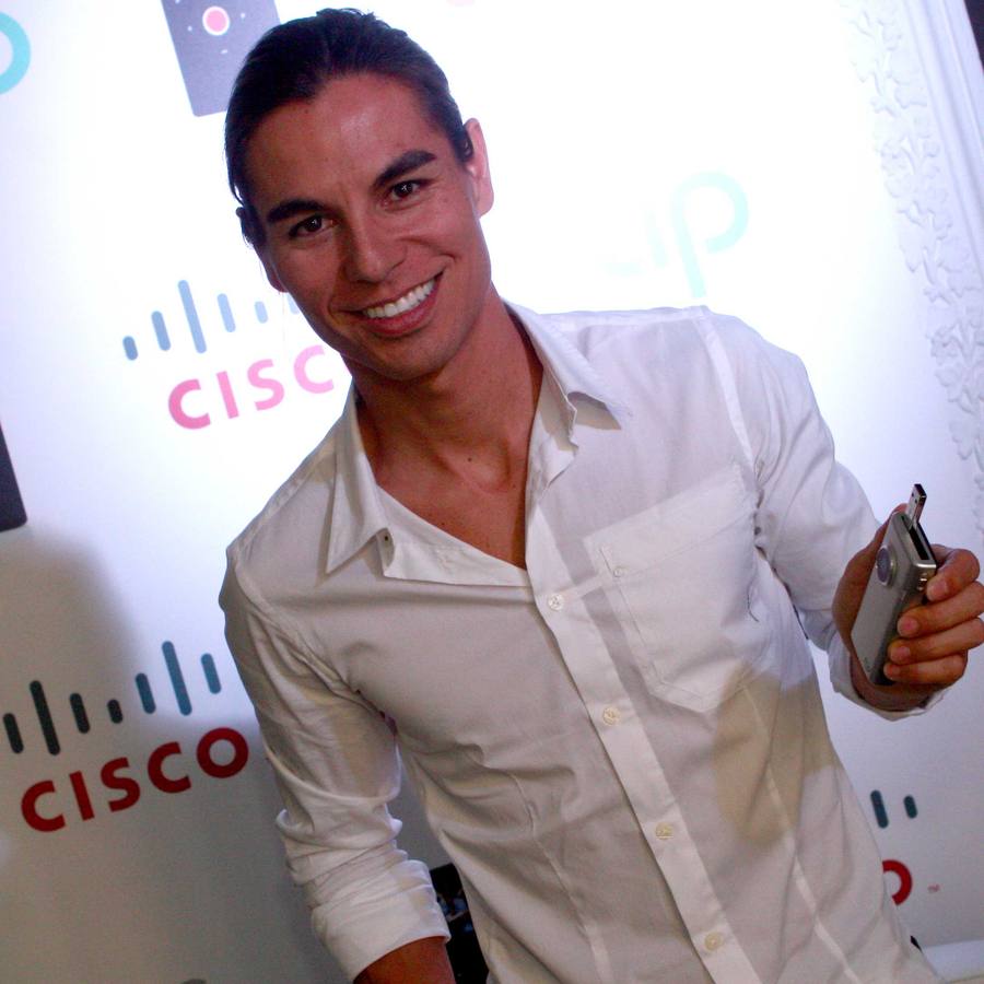 Julio José Iglesias: «Me enteré por la prensa de que mi madre estaba enamorada»