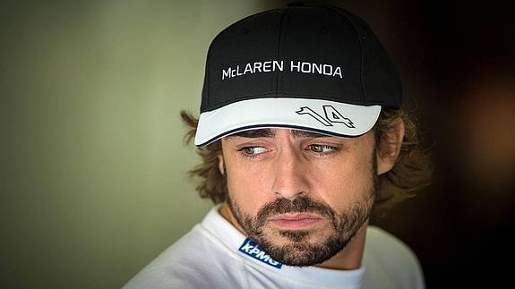 Alonso espera tener «alguna que otra pelea buena» en Sochi