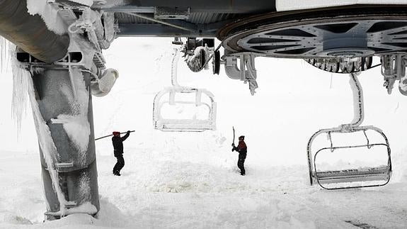 Cadenas obligatorias en cuatro puertos de montaña asturianas
