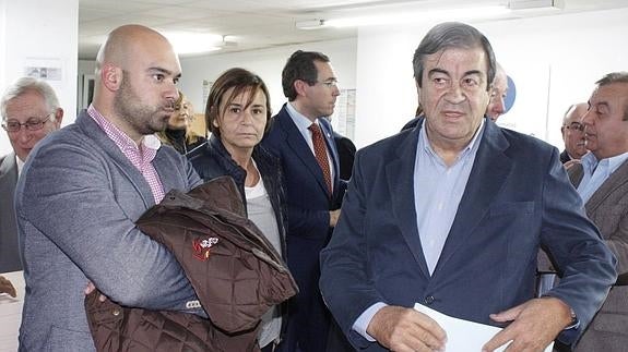 La directiva de Foro en Gijón decide no participar en actos de campaña con el PP