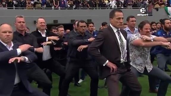 Haka de despedida para Jonah Lomu