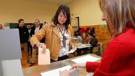 PP-Foro gana en Asturias con tres diputados, PSOE y Podemos consiguen dos y Ciudadanos, uno