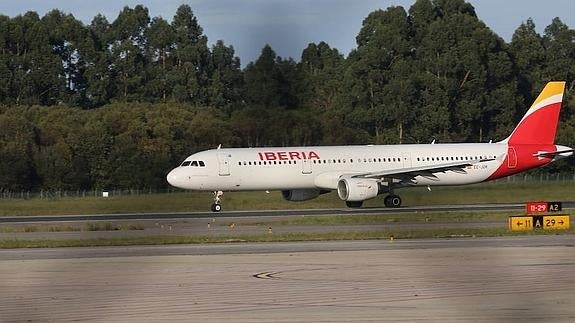 Iberia Express enlazará desde abril Asturias con Madrid por 28 euros y con Londres por 49