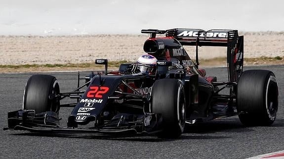 El McLaren de Alonso hace kilómetros