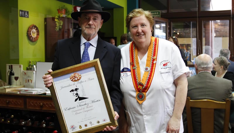 Eufrasio Sánchez, Comensal de Honra