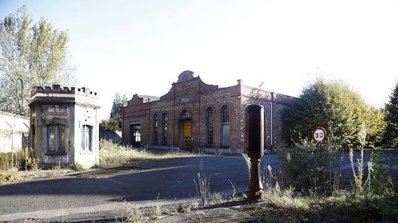 Defensa rechaza la reversión a Oviedo de los terrenos de la fábrica de armas de La Vega