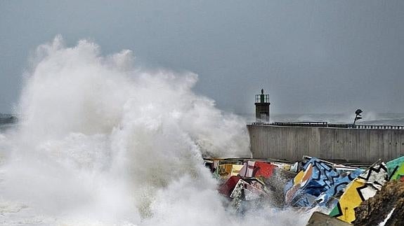 El cuerpo hallado en la costa francesa hace unos días es el de la mujer desaparecida en Llanes en enero