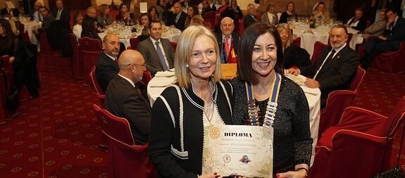 Alicia Castro recoge el Premio del Rotary Club a la Mujer Trabajadora