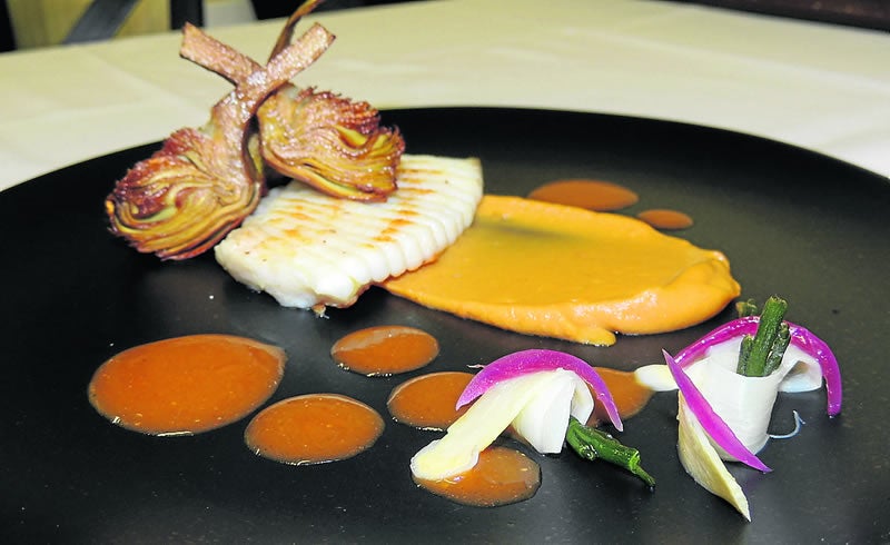 Alcachofas, raya y jugo intenso de andaricas