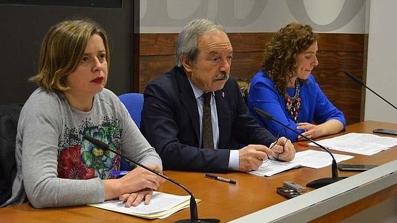 PSOE, Somos e IU de Oviedo piden la dimisión de De Lorenzo e Iglesias Caunedo por Villa Magdalena