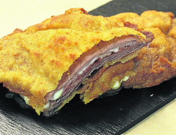 Cachopo de ternera asturiana