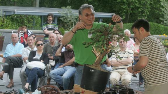 El Jardín Botánico saluda al verano y celebra el fuego