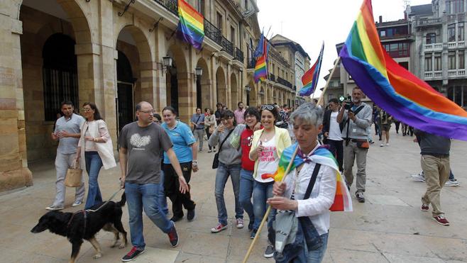 Un Día del Orgullo que hace historia en Oviedo