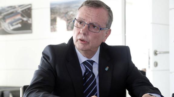 La cifra de pacientes con demoras quirúrgicas de más de seis meses se reduce a la mitad