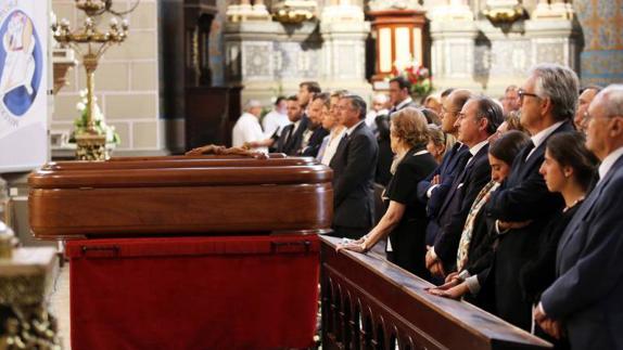 Adiós a «un profesional excelente, dedicado a su familia y sus pacientes»