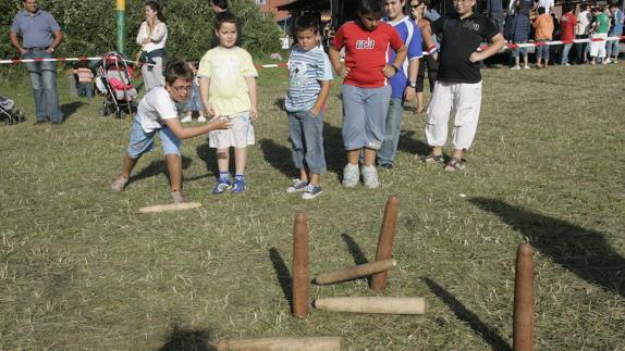 Ceares y Nuevo Gijón celebran Santiago
