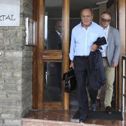 El TSJA censura a De Lorenzo por no defender a los jueces del proceso contra Agustín de Luis