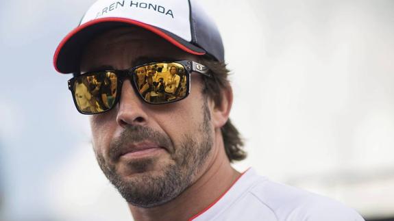 Fernando Alonso cumple 35 años en el mejor momento de McLaren-Honda