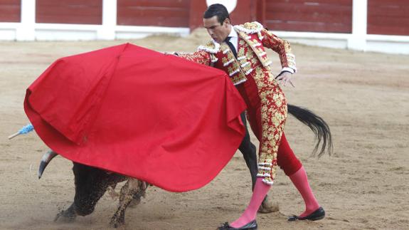 Final anodino para la feria