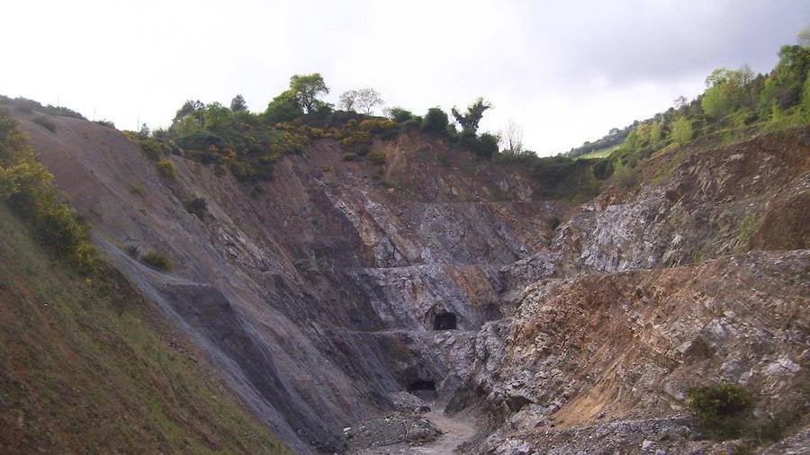 Orovalle reabre la mina de oro de Carlés con la previsión de extraer 115.000 toneladas de mineral